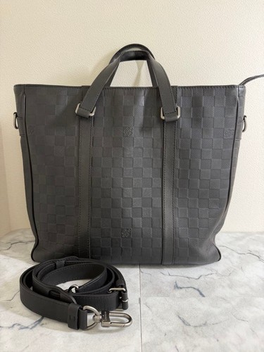 Louis vuitton damier infini - damier,